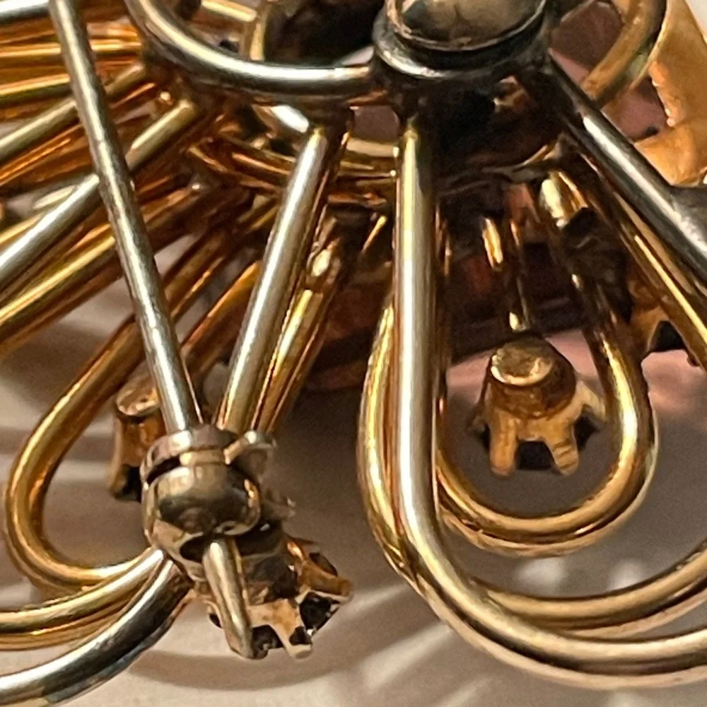 1920s Art Deco Gold Filled Brooch Pendant – Amethyst-Colored Stone – Estate Find - Picture 10 of 17